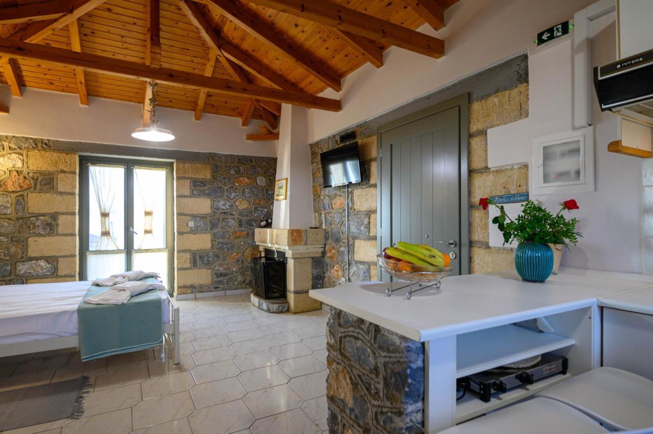 Σελήνη Apartment Kotronion  Exterior foto
